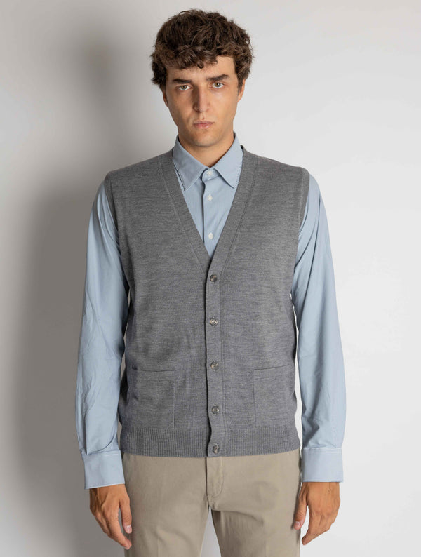 Gile_INV-2024-9699-1_600x.jpg Gilet con Scollo a V Grigio
