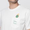 image-41_ef9af93e-909e-4587-bfe4-7c96d05a08b3_600x.jpg T-shirt con Taschino e Stampa con Ricamo Golden Power Bianco