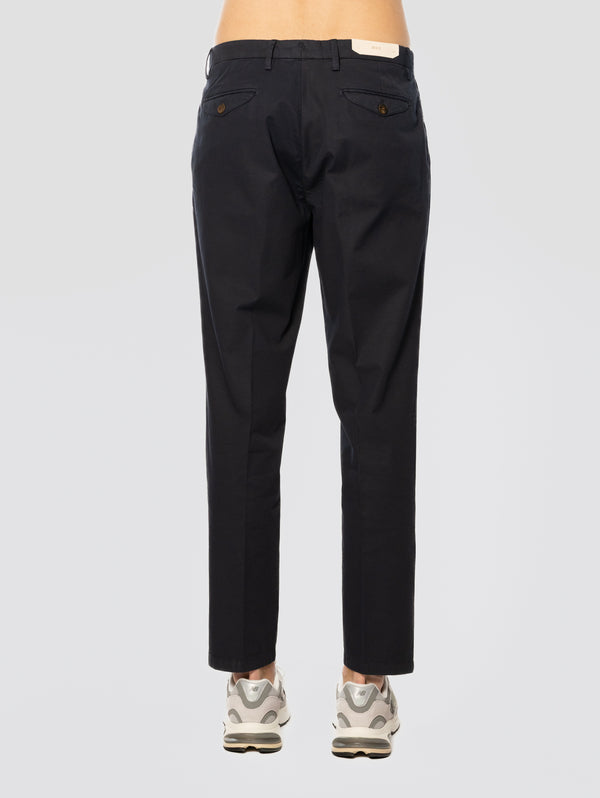 image-86_47e29fa8-7ec8-41d6-b291-22be4b7db14a_600x.jpg Pantaloni Easy Fit con Pences Blu